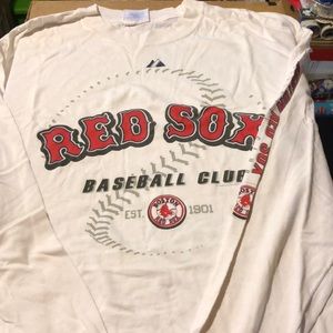 Men’s long sleeve Boston Red Sox shirt